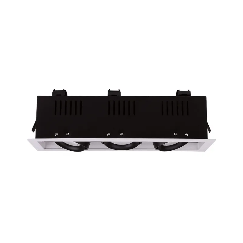 SPOT CARDAN 230 V 3 X 10 W 24deg 3000 K  BLANC ORIENTABLE BOITE