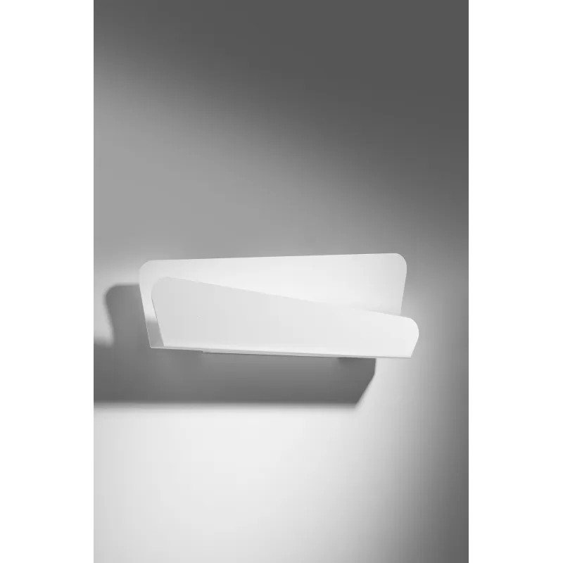 Applique  BASCIA blanc