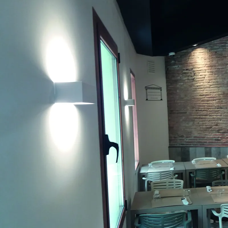 Applique RETT LED SMD 8W 3000K Noir