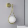 Applique murale boule blanche culot g9 métal doré