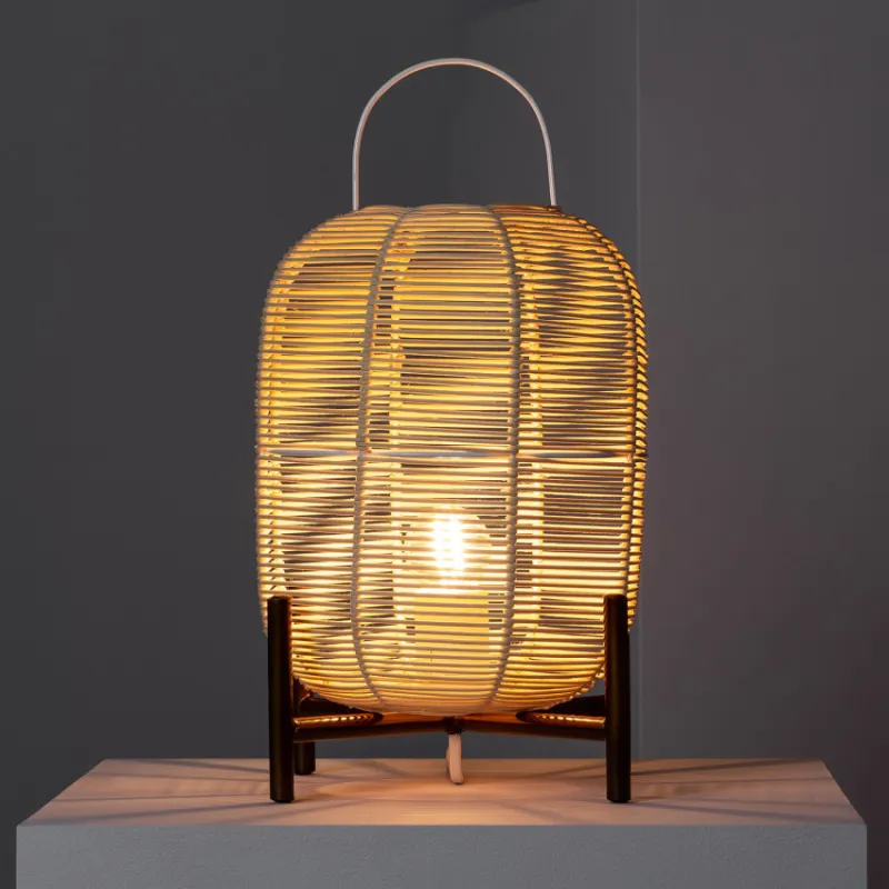 lampe-sur-pied-metal-forme-panier-bois-culot-e27