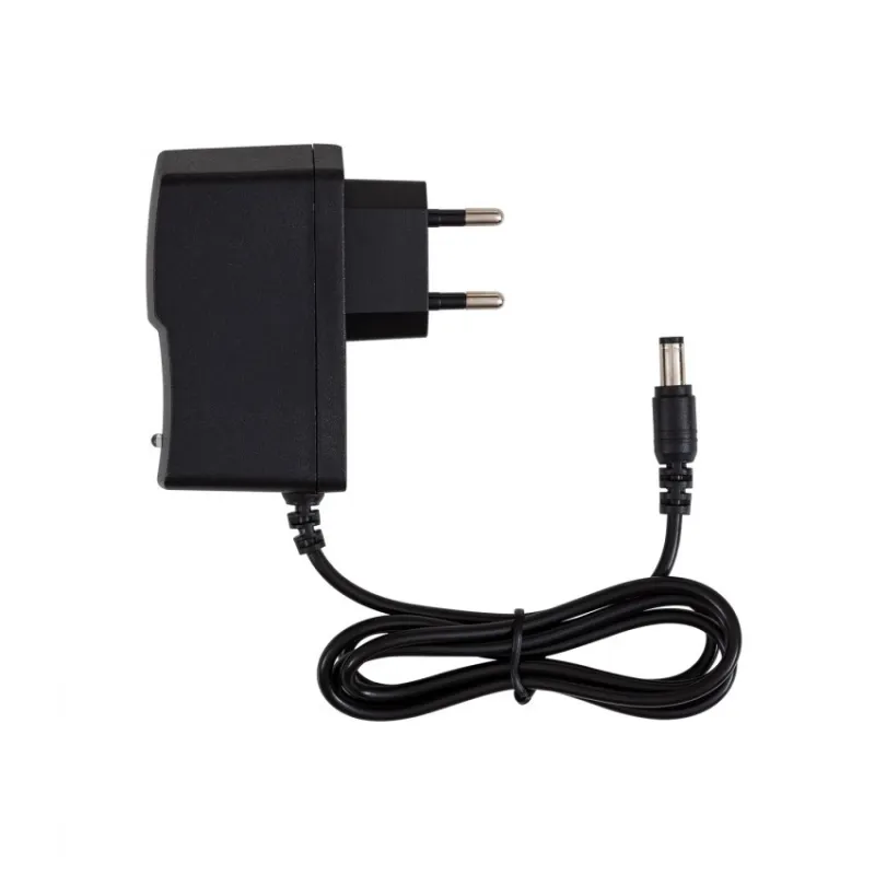 transformateur-prise-courant-alimentation-special-eclairage-lampe-12v-1a-12w