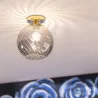 Plafonnier suspendu boule verre et socle fer doré culot e27