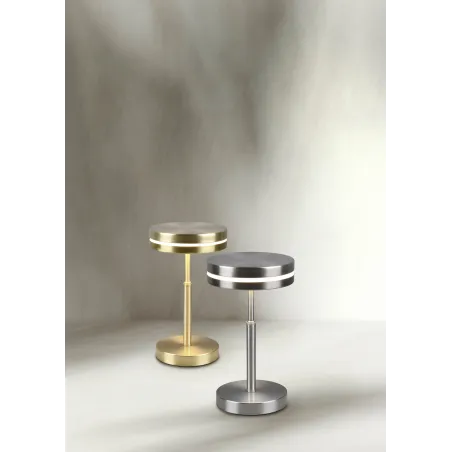 Lampe de table Intérieur Métal Nickel mat 230V. LED 3000K 700lm.