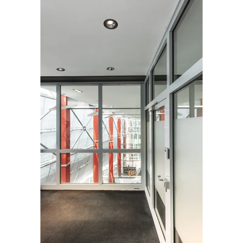 NUMINOS® MOVE XL, encastré de plafond intérieur, orientable, 40 deg , noir/chrome, LED, 37,4W, 3000K