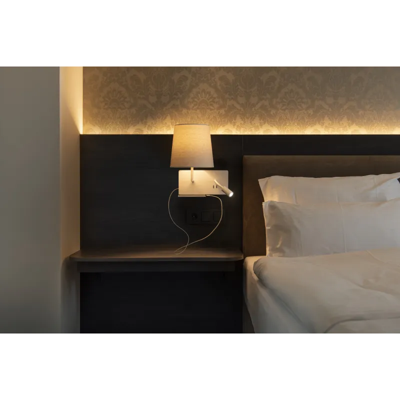 SOMNILA FLEX, applique intérieure, liseuse, version gauche, blanc, LED, 3W, 3000K, avec port USB