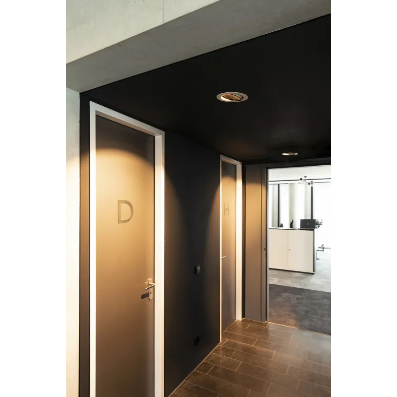 NUMINOS® MOVE XL, encastré de plafond intérieur, orientable, 40 deg , blanc/noir, LED, 37,4W, 3000K