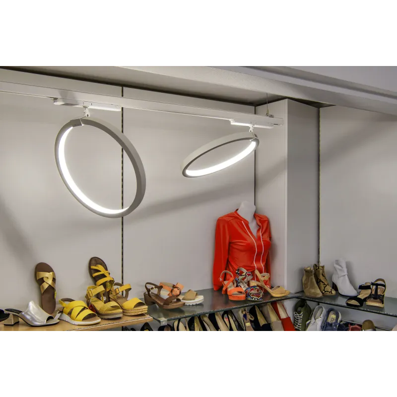 ONE 40 TRACK, spot pour rail 3 allumages intérieur, blanc, LED, 15,2W, 4000K, variable Dali