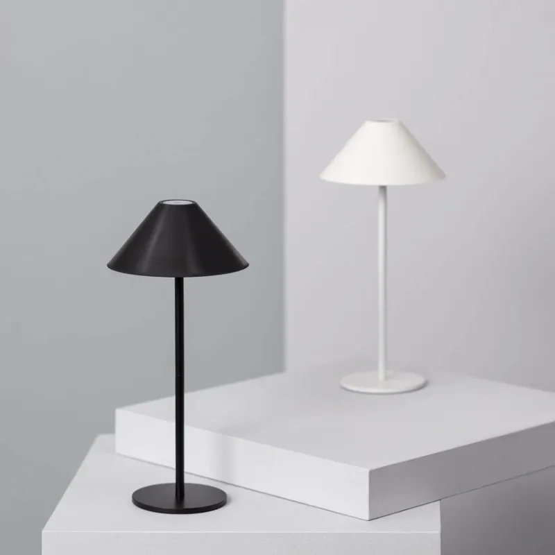 Lampe a poser led 3w rechargeable usb 250lm nomade portable noir ou blanc
