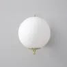 Applique murale boule blanche culot e14 métal doré
