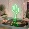 lampe-neon-led-sur-piles-forme-de-cactus-vert