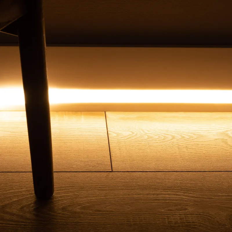 moulure-plinthes-2m-corniche-corniere-ruban-led-eclairage-direct-bandeau-lumineux