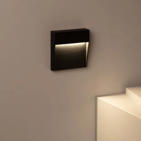 Applique balisage extérieur 4w led mural carré noir-135 lumens étanche ip54