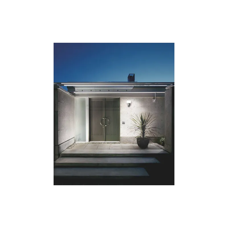 projecteur-led-24w-3000k-camera-wifi-connecte-ledvance-smart-alexa-google