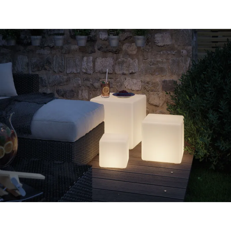objet-lumineux-exterieur-pleugplay-cube-ip67-3000k-575lm-24v