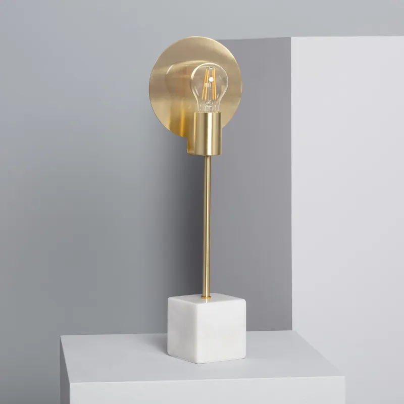 lampe-sur-pied-abat-jour-blanc-culot-e14-pied-dore