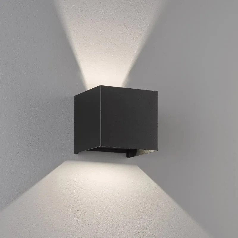 applique-exterieure-murale-cube-ip54-led-12w-clapet