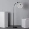lampadaire-a-poser-metal-noir-culot-e27-boule-rotin-suspendu