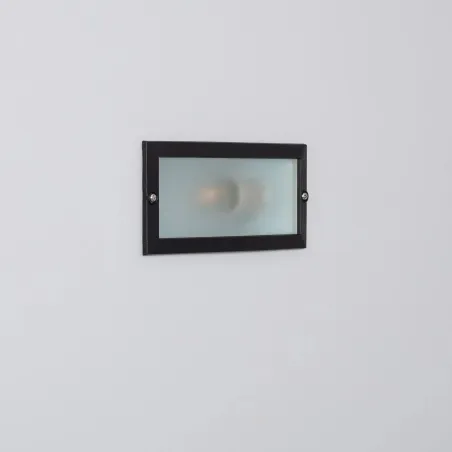 applique exterieur rectangle grille noir interieur-culot e27-ip54-220v-balisage