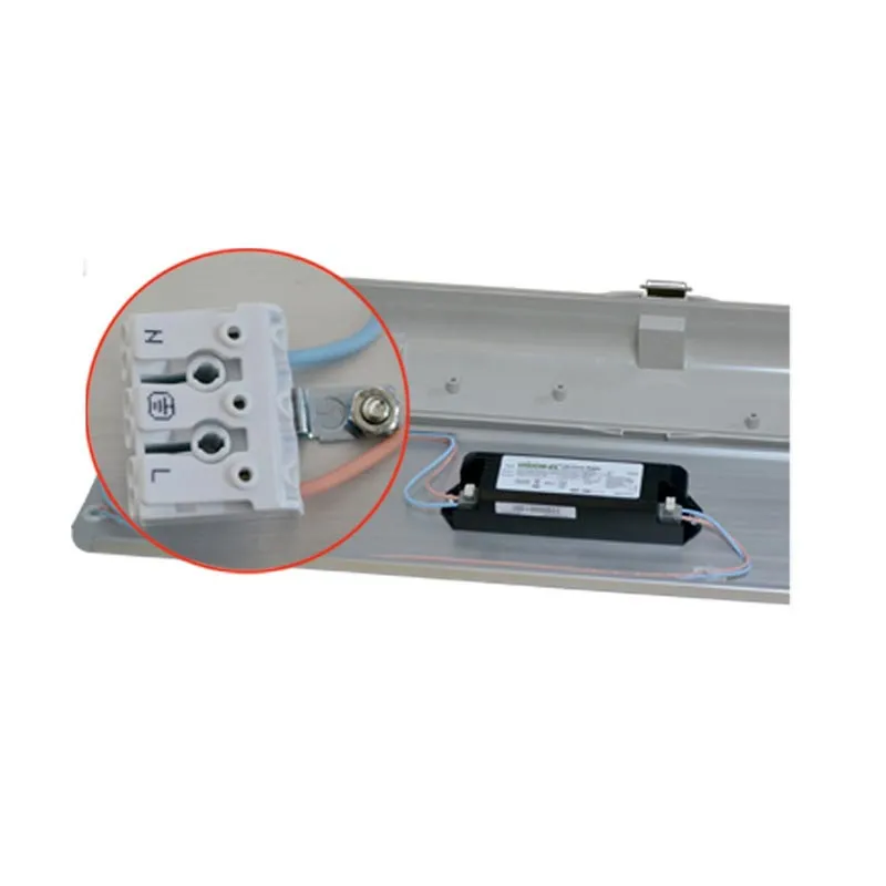 TAGE ETANCHE LED INT 1565 X 107MM 80W 4000K IP65 IK08 (X4)