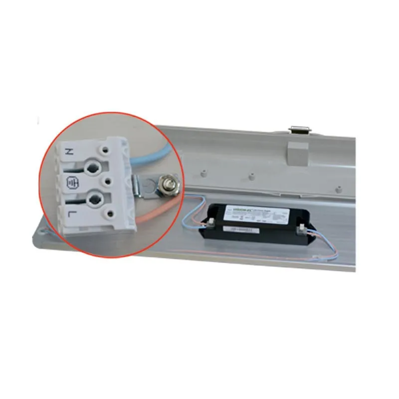 TAGE ETANCHE LED INT 1565 X 107MM 80W 4000K IP65 IK08 (X4)