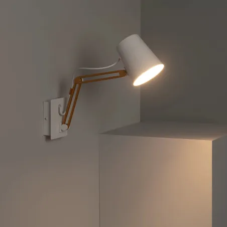 lampe-a-poser-metal-dore-et-boule-culot-e14
