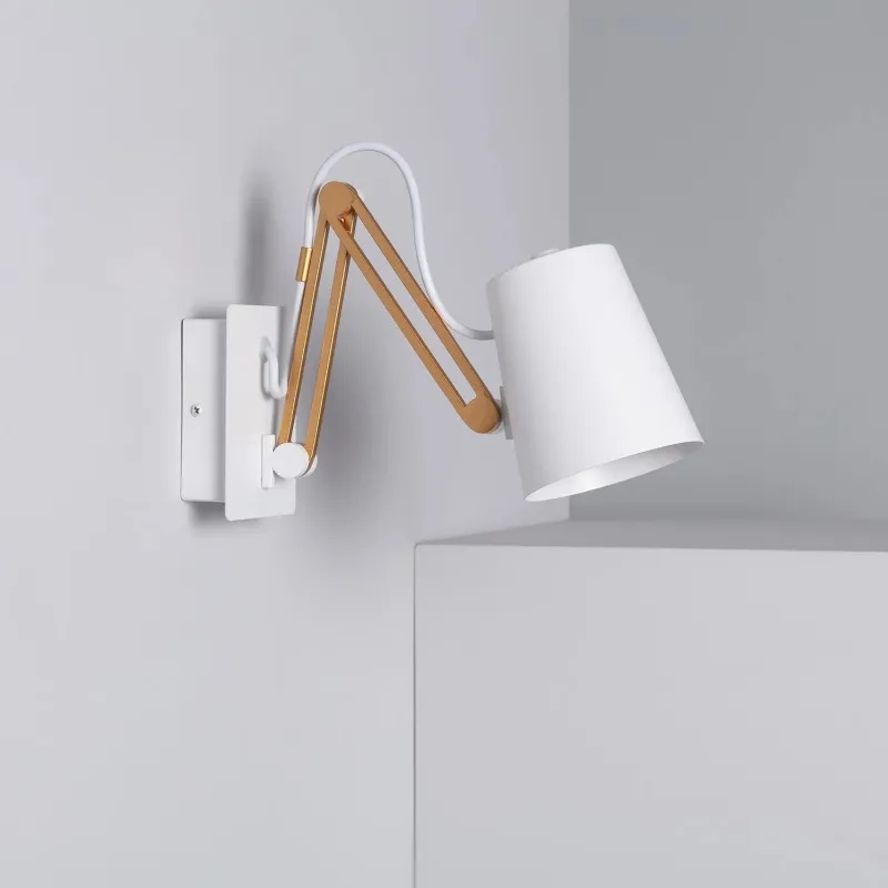 lampe-a-poser-metal-dore-et-boule-culot-e14
