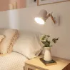 lampe-a-poser-metal-dore-et-boule-culot-e14