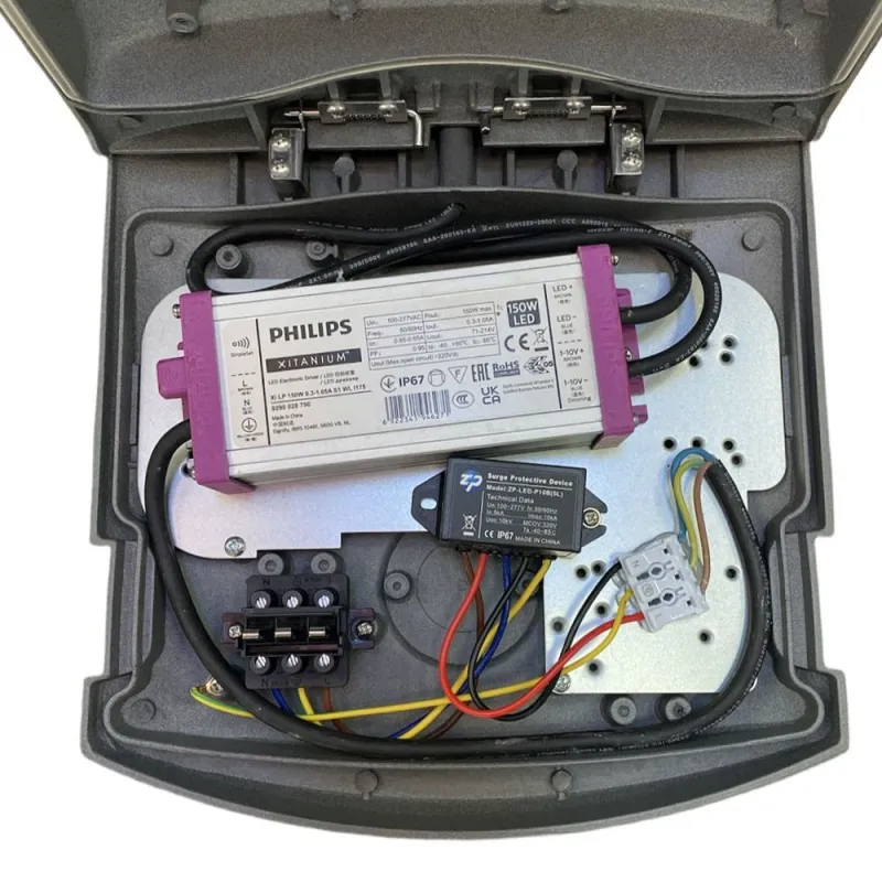 tete-de-mat-philips-150w-candelabre-led-22500lm-eclairage-public-ip66