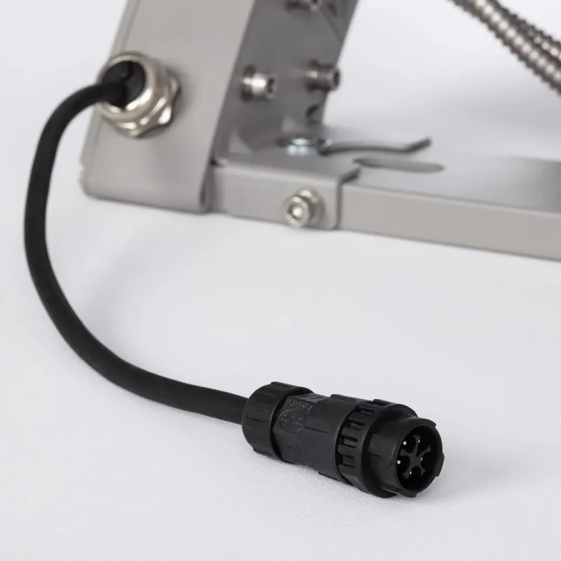 projecteur-led-1550w-variable-dmx-rdm-170500-lumens-ip66-5700k