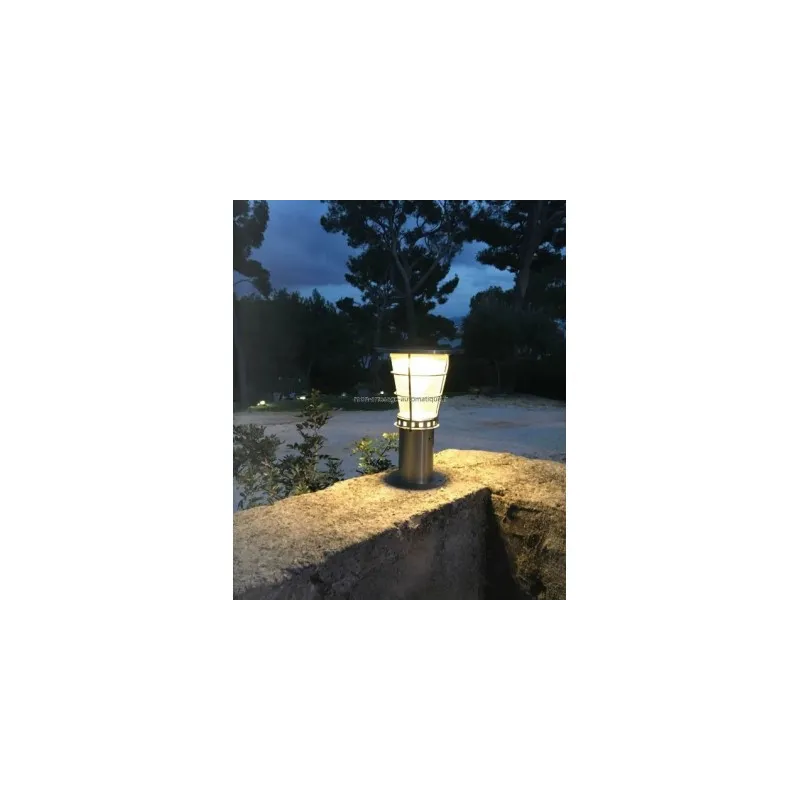 borne-led-potelet-solaire-50cm-300-lumens