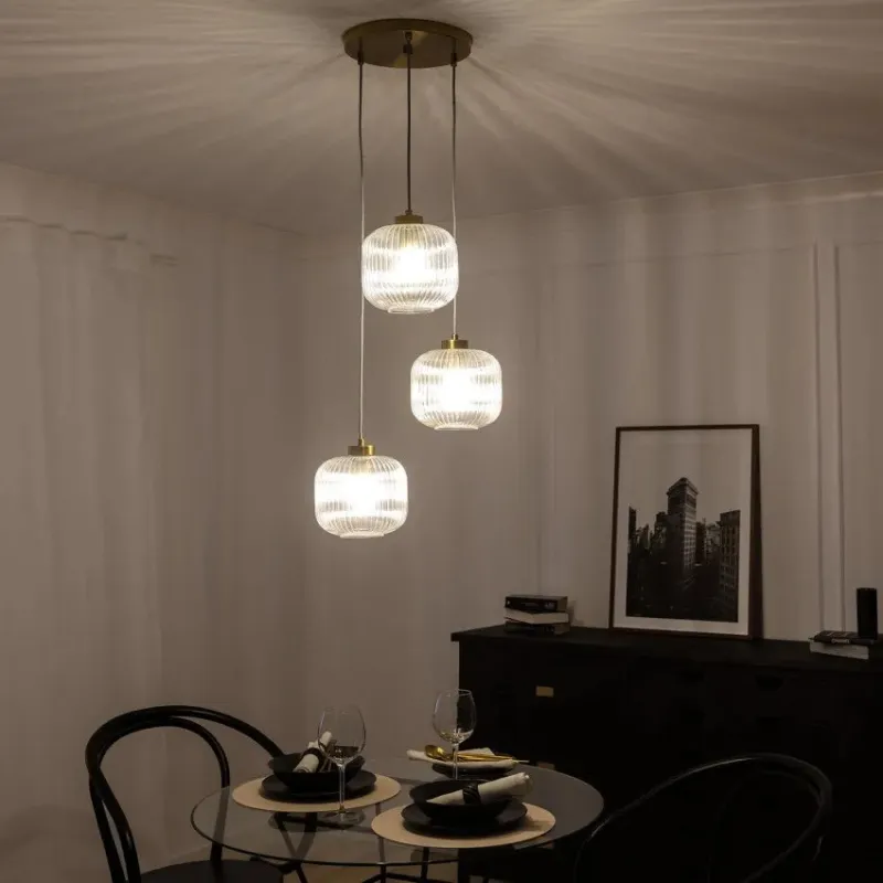 suspension-verre-et-metal-3-tetes-orientable-culot-e27