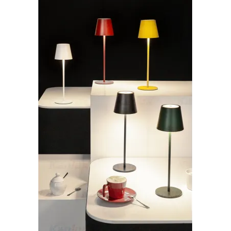 lampe-portable-led-rechargeable-ip54-a-poser-7-couleurs-inita