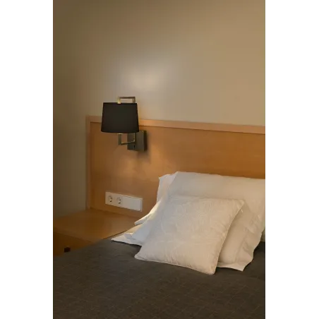 FRAME Lampe applique vieil or/noire