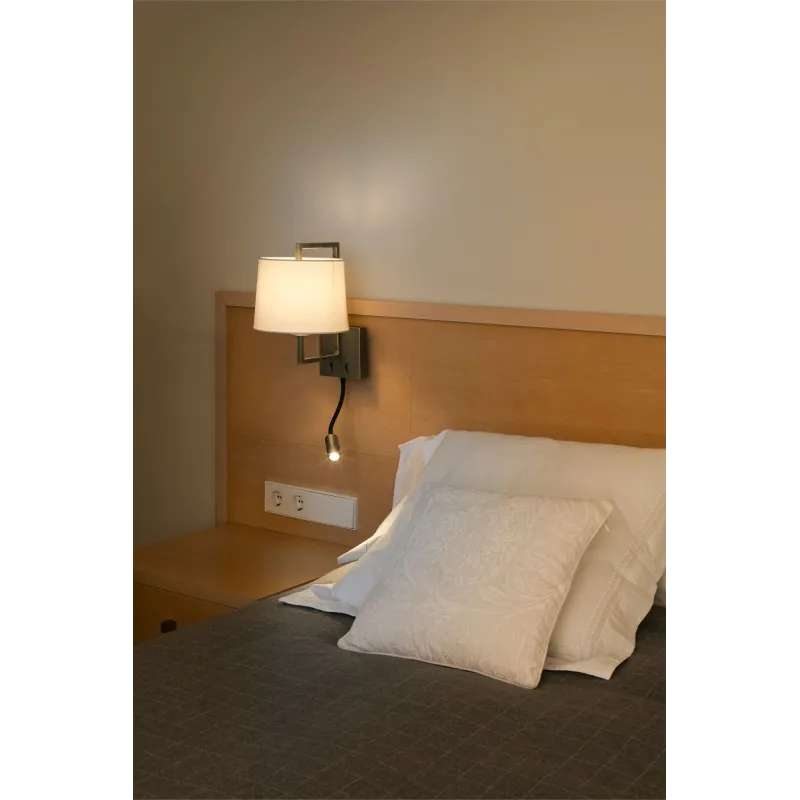 FRAME Lampe applique vieil or/beige avec lecteur LED