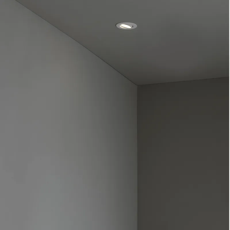 KOI Lampe encastrable orientable blanche