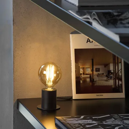 TEN Lampe de table noire