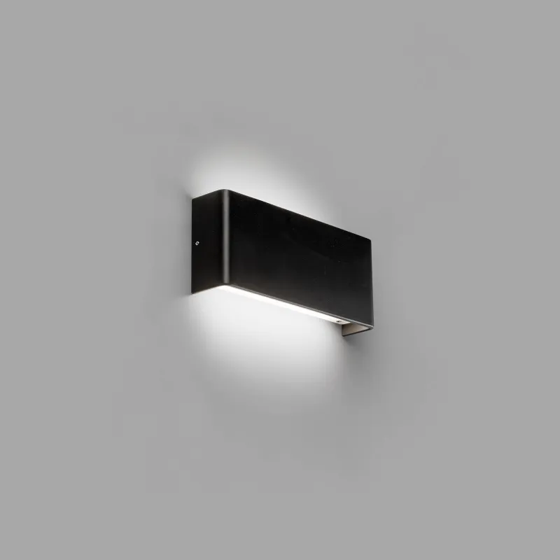 NASH 210 Lampe applique noire 8W