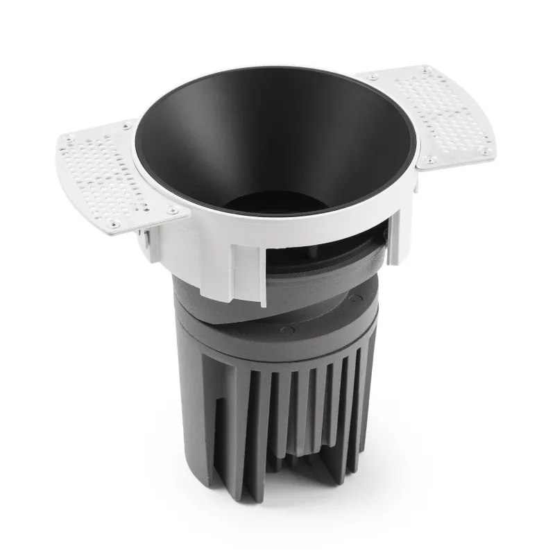 DEEP90 Encastrable rond sens cadre noir 36° 4000K CRI95 stripy