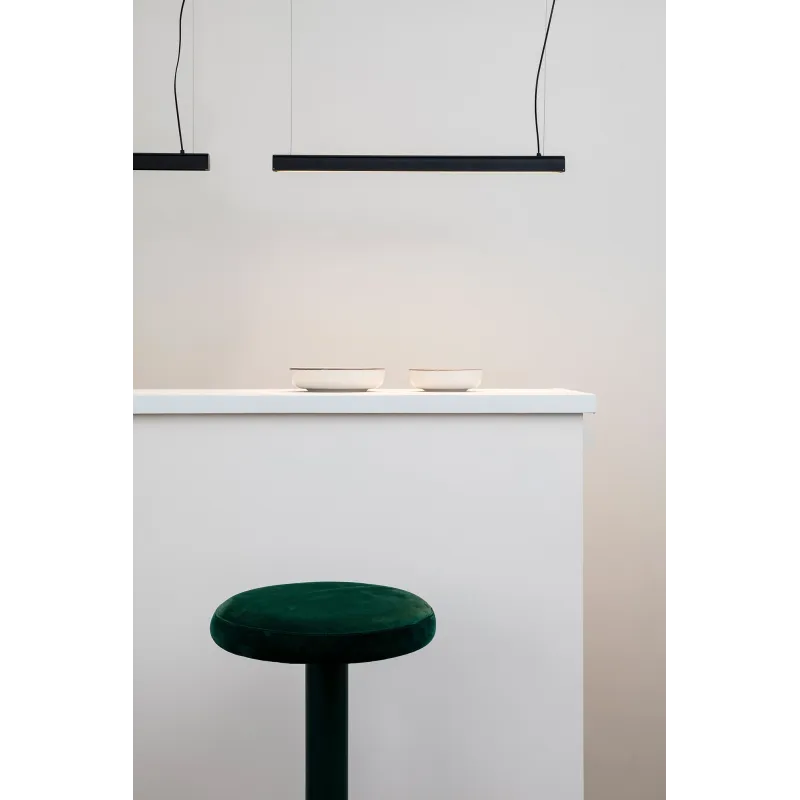 VICO 600 Lampe suspension noire avec fleuron de surface