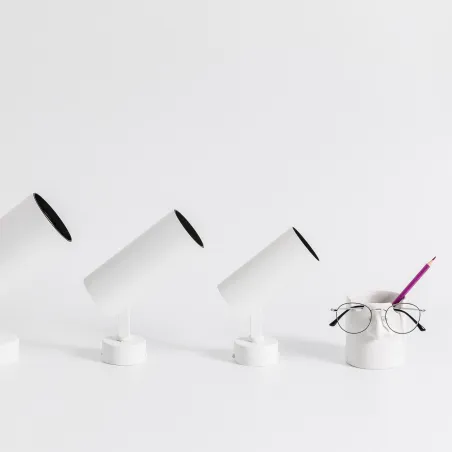 FOST SURFACE projecteur blanc Ø70 28W 23° 3000K CRI90 triac