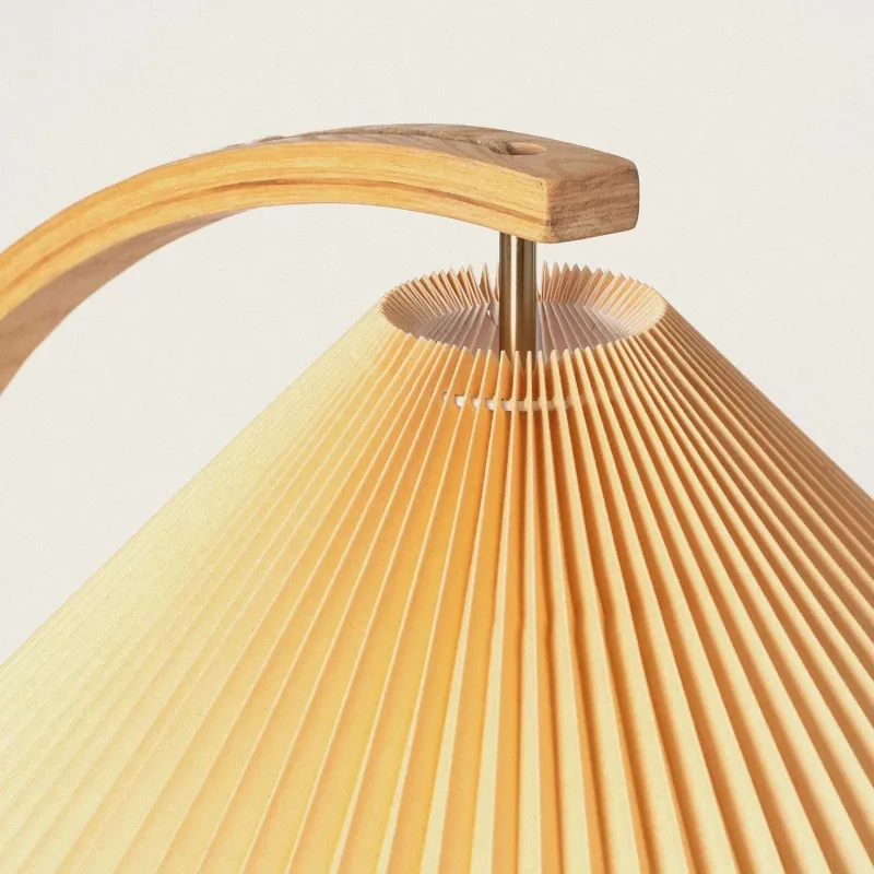 lampe-a-poser-de-table-culot-e14-bois-et-metal-blanc