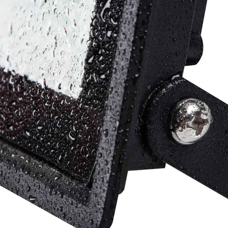 projecteur-led-200w-ip65-noir-4000k-19000-lumens