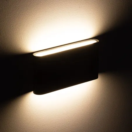 applique-exterieur-noire-led-12w-660-lumens-3000k-mural-ip44-eclairage-haut-et-bas-150x42mm