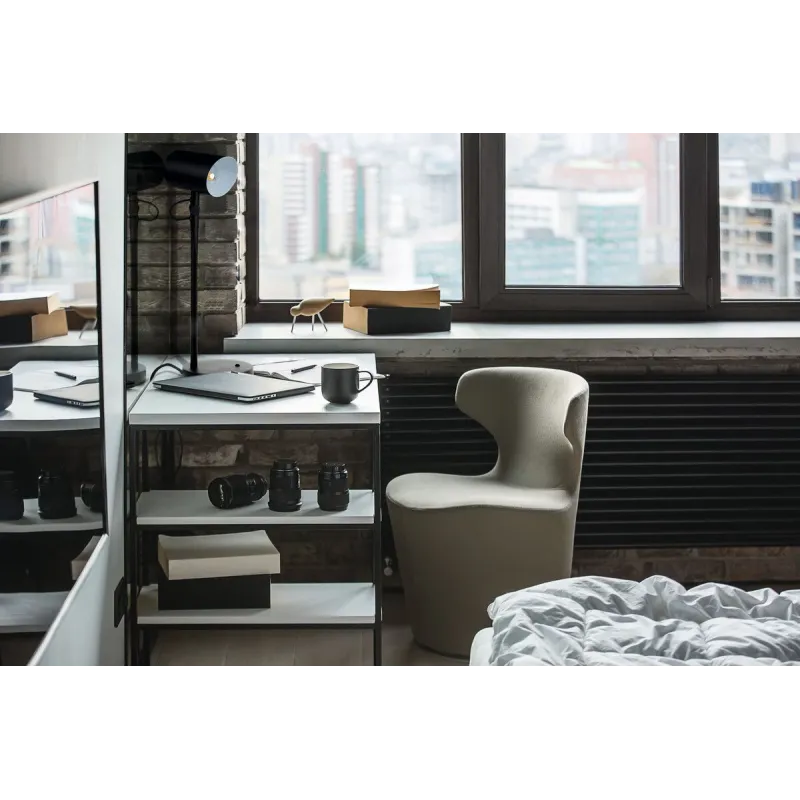 Lampe de table noire AGZAR E14 B