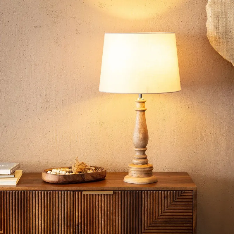 lampadaire-a-poser-trepied-bois-et-abat-jour-tissu-