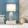 lampe-a-poser-ceramique-et-abat-jour-blanc-culot-e27