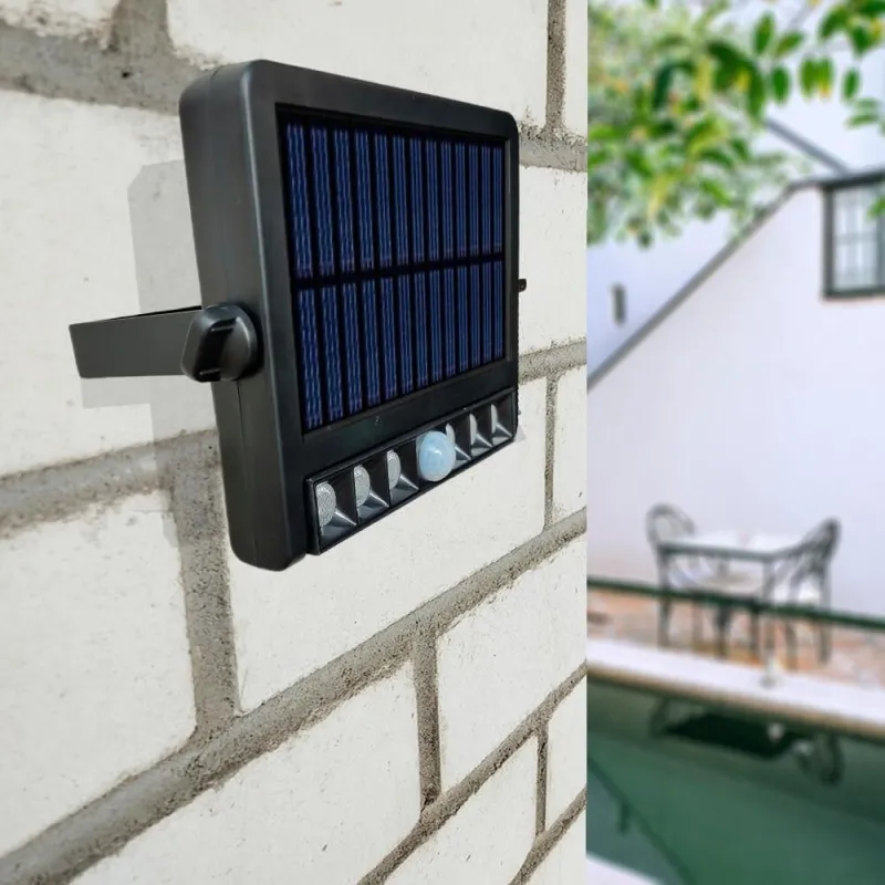 applique-solaire-detecteur-de-presence-led-orientable-4000k-500lm-ip54