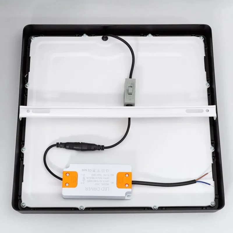 plafonnier-led-carre-18w-cct-20cm-3000k-4000k-6000k-metal-4-couleurs