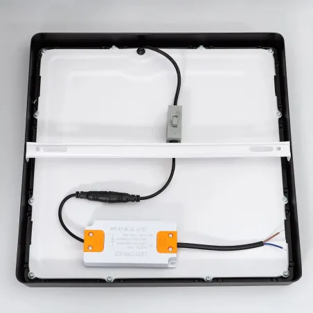 plafonnier-led-carre-18w-cct-20cm-3000k-4000k-6000k-metal-4-couleurs
